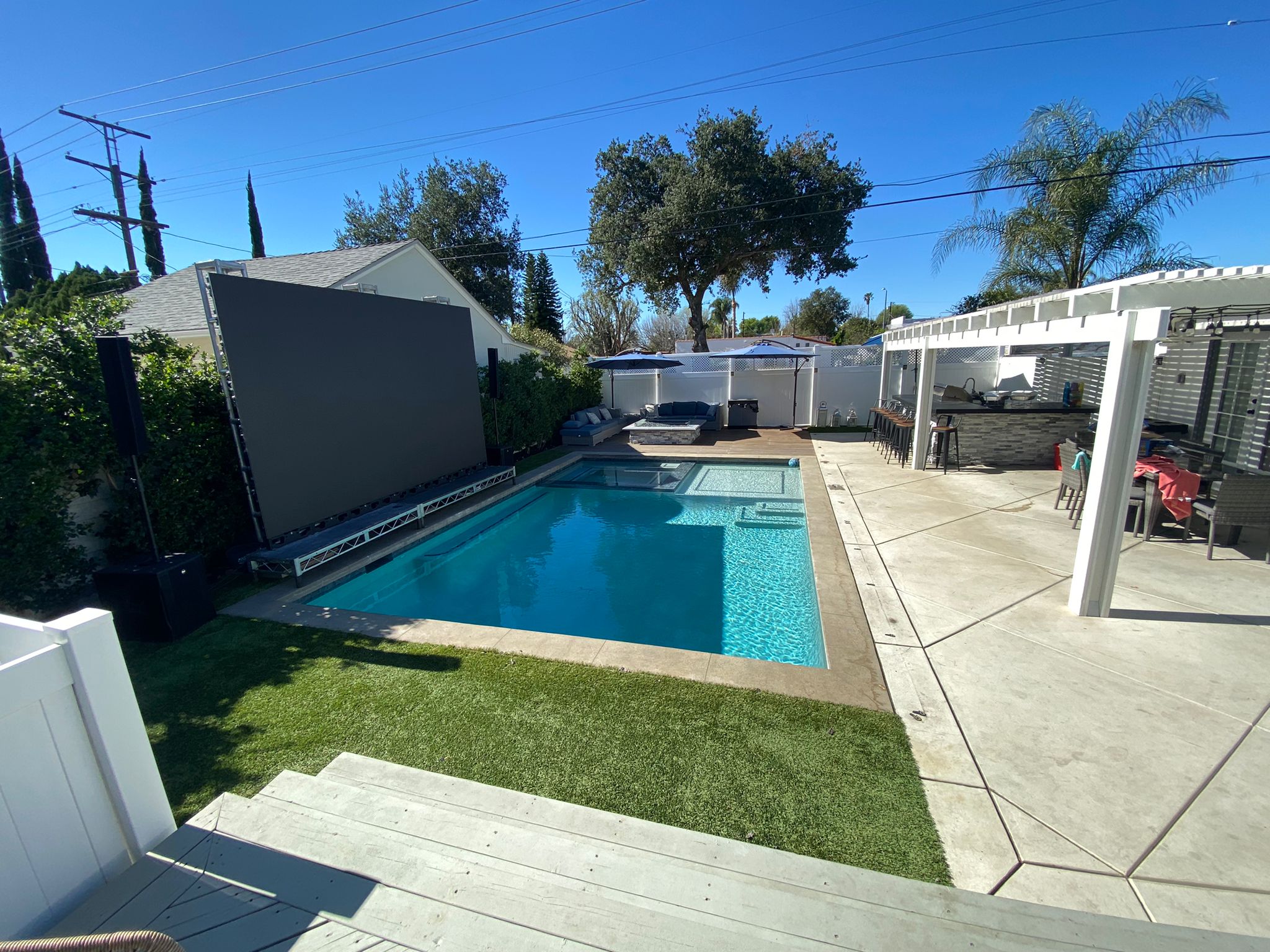 pool11