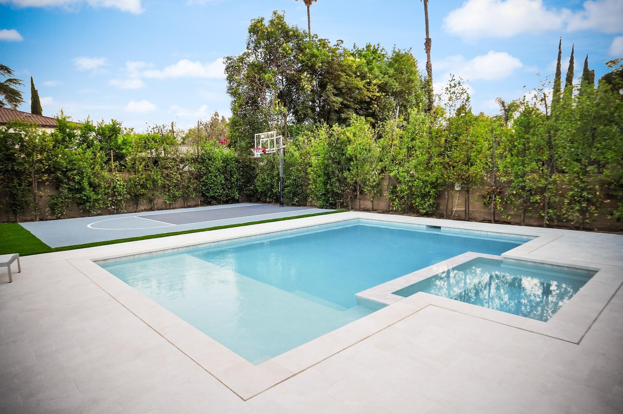 pool12